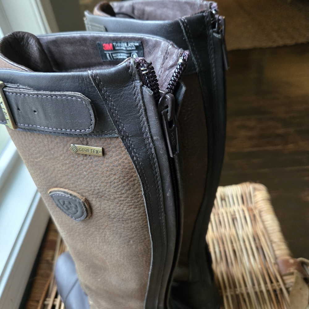 Ariat Brown Lace-Up Women's Boots - Picture 7 of 9